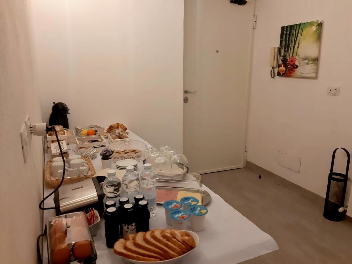 Bed & Breakfast A Due Passi Da