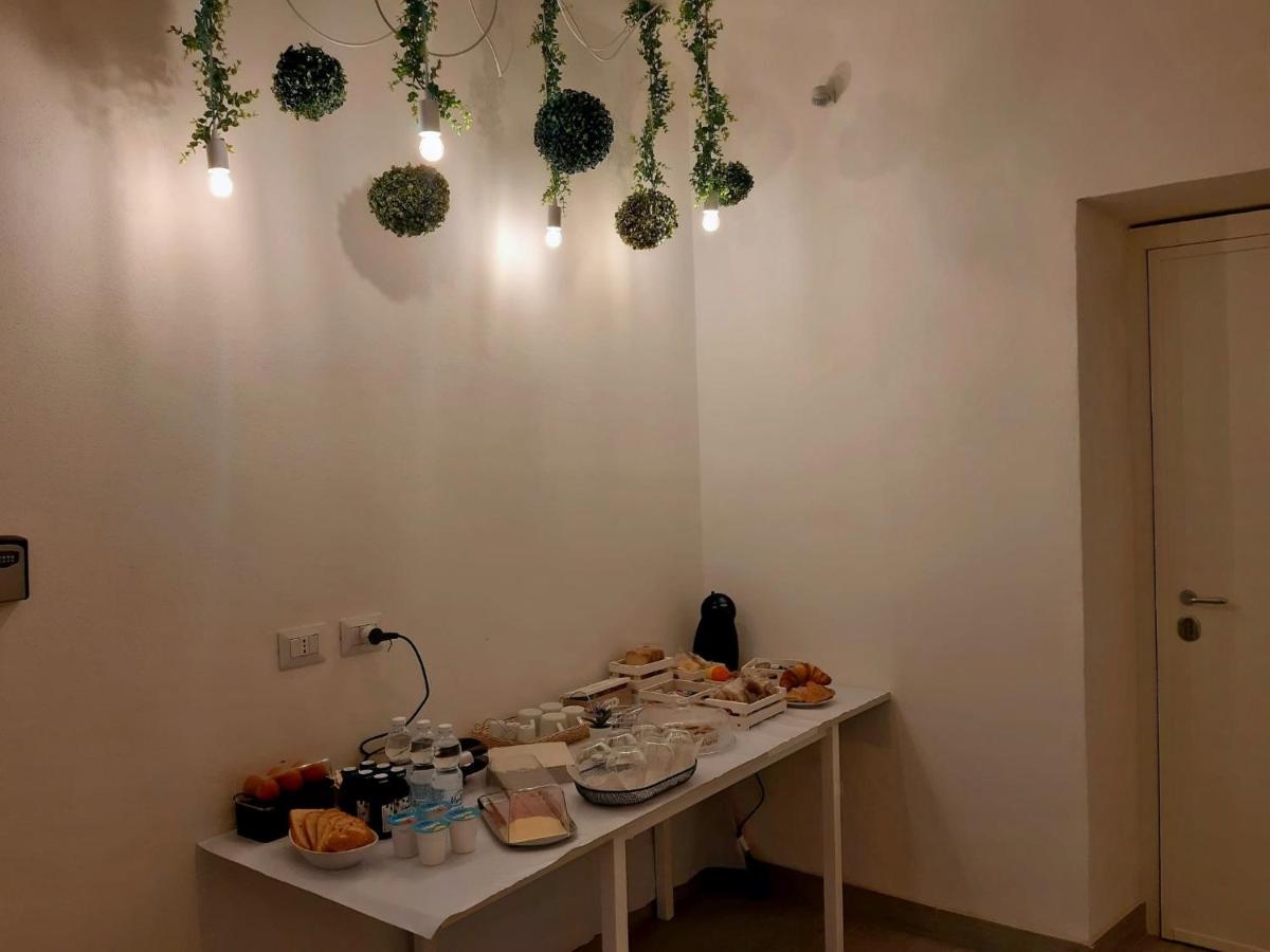 Bed & Breakfast A Due Passi Da