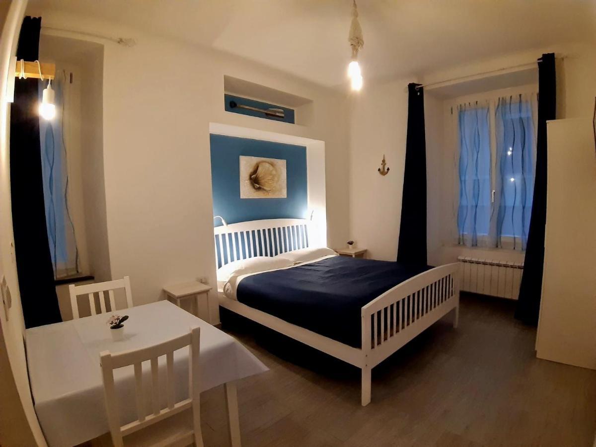 A Due Passi Da Bed & Breakfast Genoa